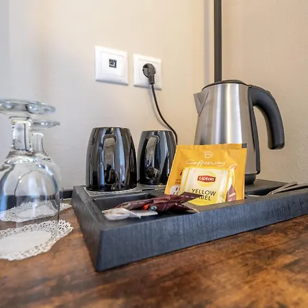 호텔 Sunset 시로피가도