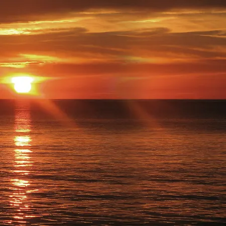 Sunset Szálloda